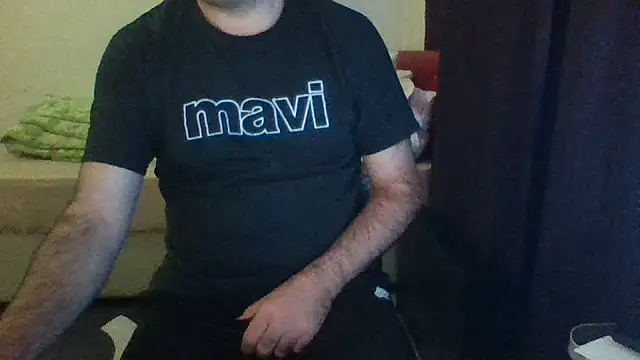 st206boy Show in webcam