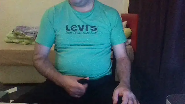 הופעת וובקאם של st206boy
