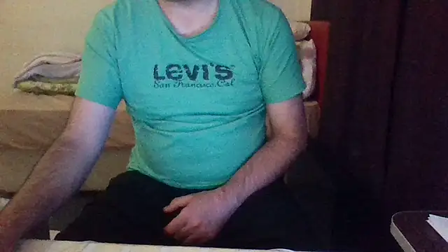 st206boy Adlı Modelin Web Kamerası Şovu