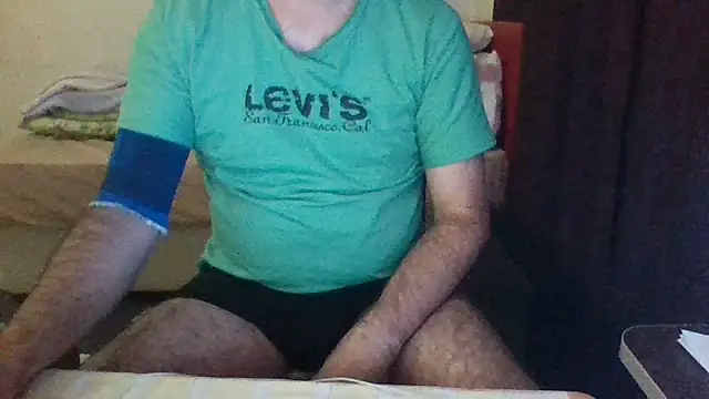 st206boy webkamerás műsora