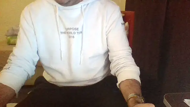 st206boy Webcam show