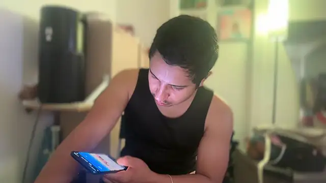 LosAngelesUncutLatino: вебкам-шоу