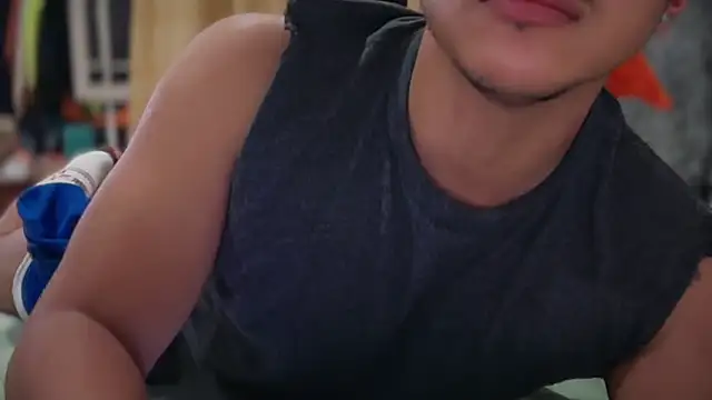 LosAngelesUncutLatino's Webcam Show