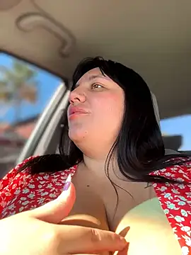 Pokazy przed kamerką – Vicky_Sixx