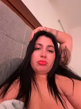 הופעת וובקאם של Vicky_Sixx