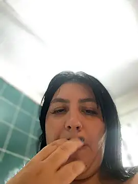 הופעת וובקאם של Vicky_Sixx