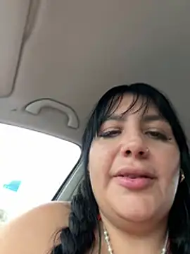 Pokazy przed kamerką – Vicky_Sixx