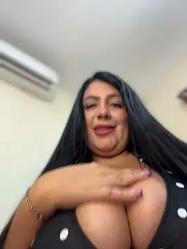 Vicky_Sixx Show in webcam