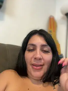Vicky_Sixx Adlı Modelin Web Kamerası Şovu