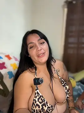 Vicky_Sixx Show in webcam