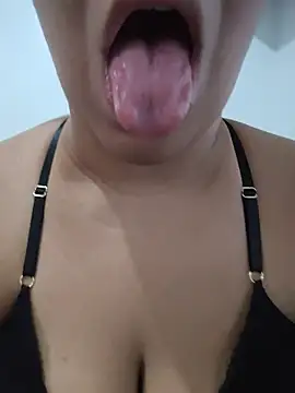 jadeamourim__ Chat XXX in diretta
