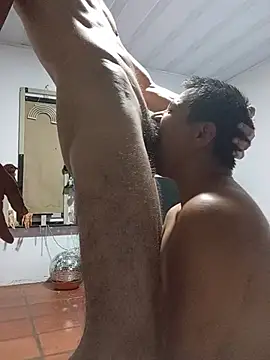 הופעת וובקאם של Skinyhot99