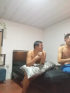 Skinyhot99 Webcam Show