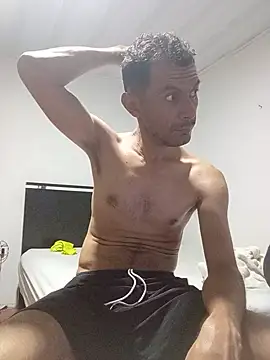 Skinyhot99 Show Webcam