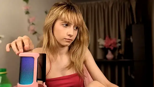 TaiteFairfield Chat XXX in diretta