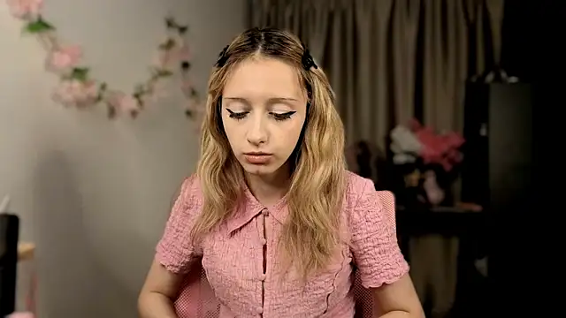 TaiteFairfield's Live XXX Chat