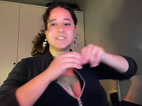 Show de helloeviesz na webcam