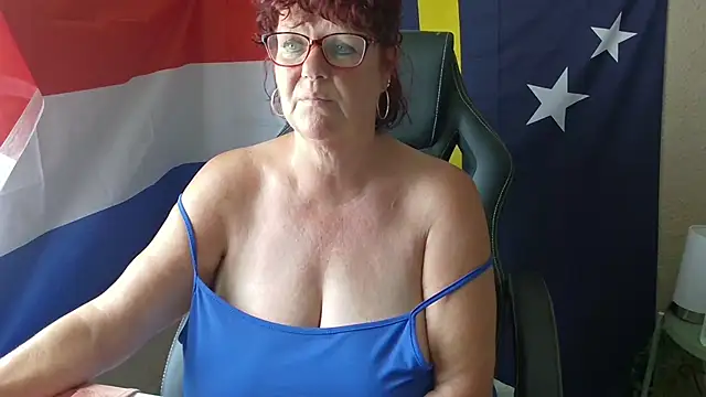 GrandJo69's Webcam Show