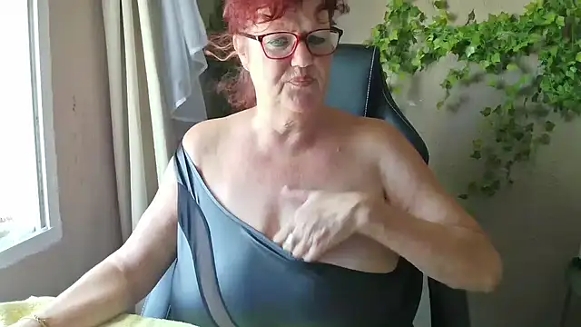 GrandJo69 Webcam show
