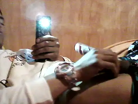 AM-AT – webcam-show