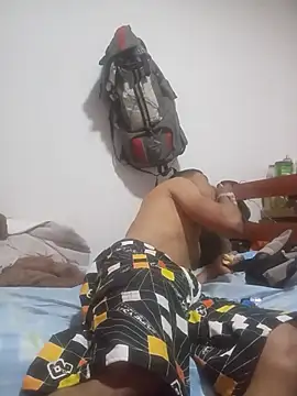 AM-AT – webcam-show