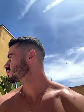 Carl242000 Show in webcam