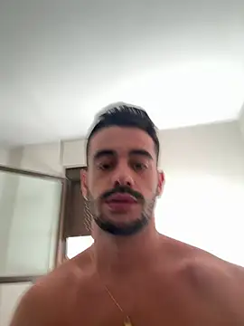 Carl242000 Show in webcam
