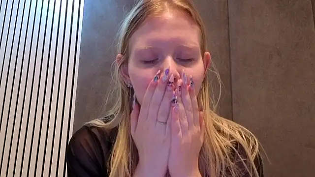 Wendy_228's Live XXX Chat