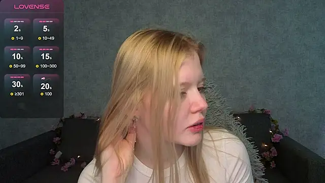 Wendy_228 Adlı Modelin Canlı XXX Sohbeti