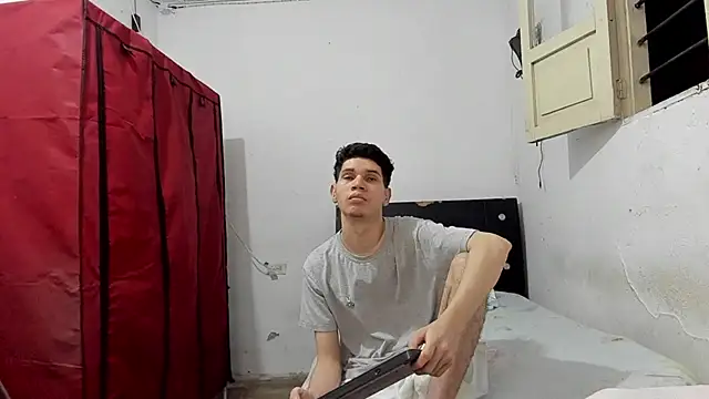 andrew_2811 Webcam-Show