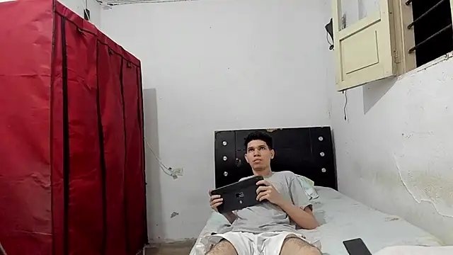 andrew_2811 Webcamshow