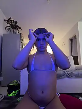 Dreams_Chloe Show in webcam