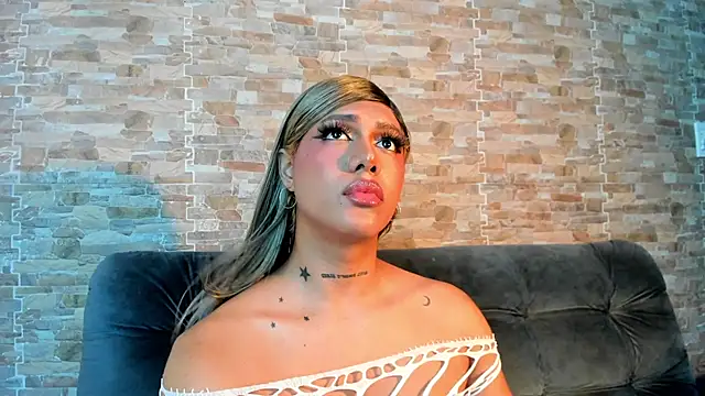 Dreams_Chloe's Webcam Show