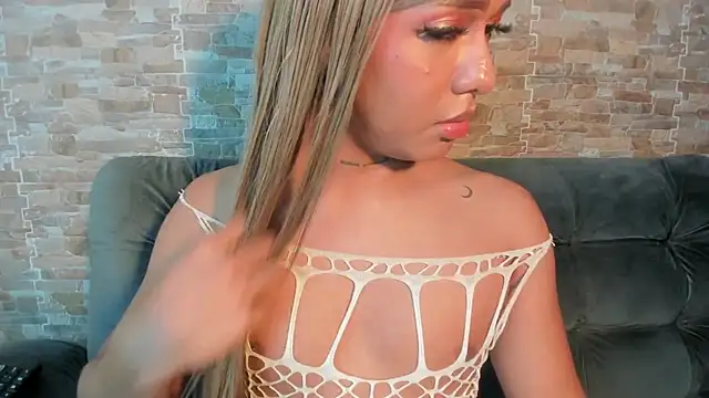 Dreams_Chloe's Webcam Show