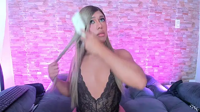 Dreams_Chloe's Webcam Show