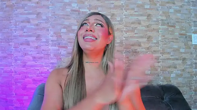عرض كام Dreams_Chloe