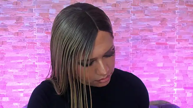 Dreams_Chloe Show Webcam
