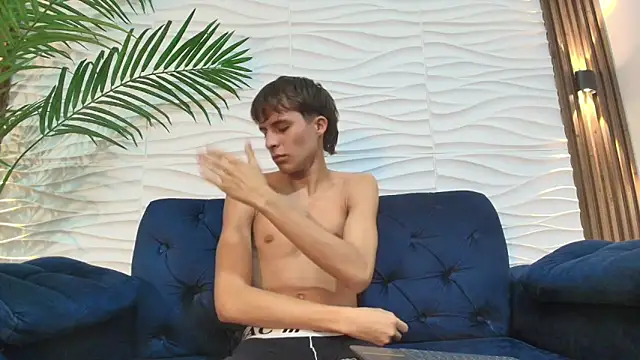Pavo_tv webkamerás műsora