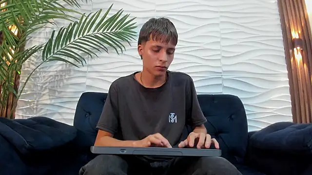 Pavo_tv Webcam-Show