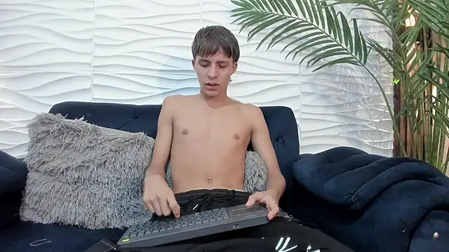 Pavo_tv Pertunjukan Webcam
