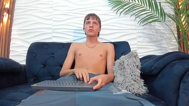 הופעת וובקאם של Pavo_tv