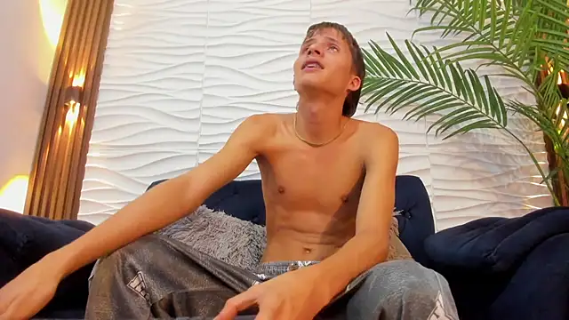 Pavo_tv Шоу с уебкамера