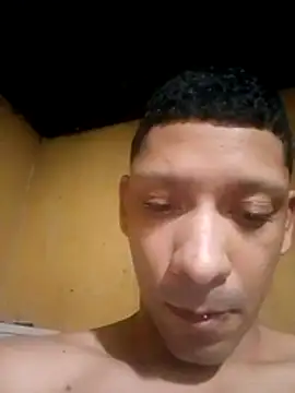 tumoreno97 webkamerás műsora