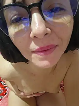 Show de Luana_sexy42 na webcam