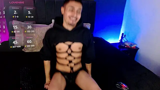 Toyboy_richard webcam show