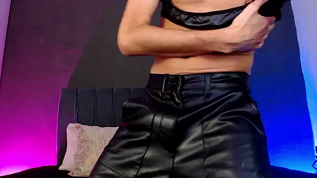 Toyboy_richard Webcam show