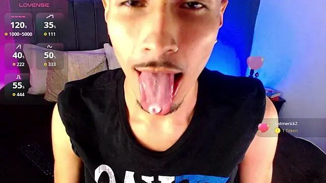 Toyboy_richard's Webcam Show