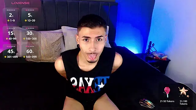 Toyboy_richard Webcam show