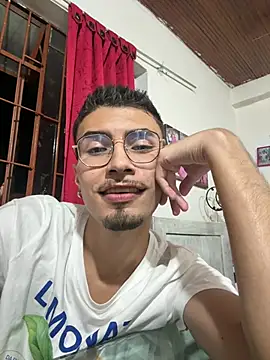 Show de webcam de Toyboy_richard