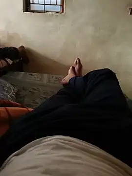 Show modela Gujjuuboys na web-kameri